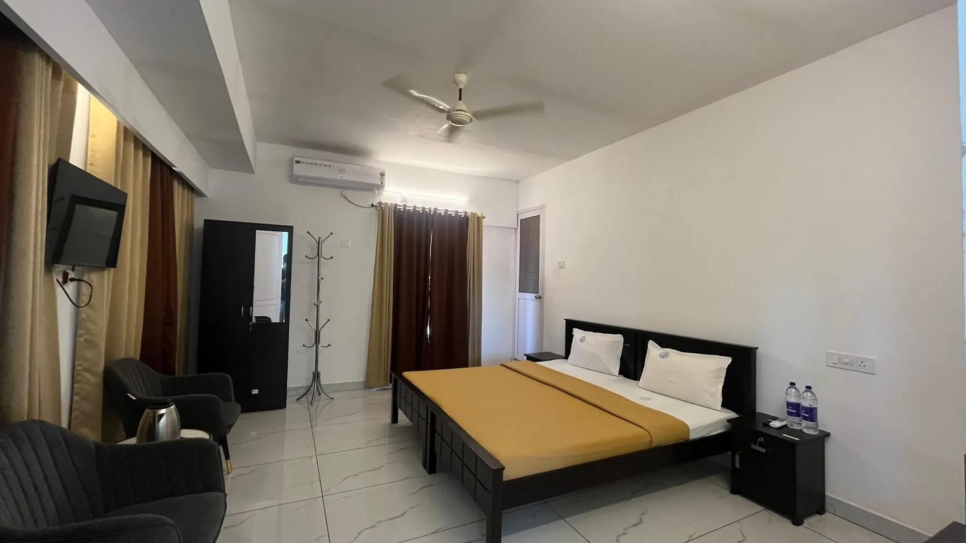 Avanthi Homestay バルカラ ホテル